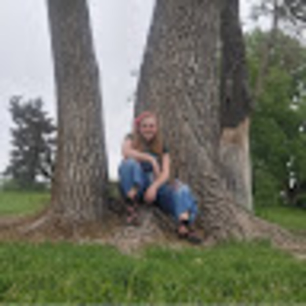 Meet your Posher, Lily